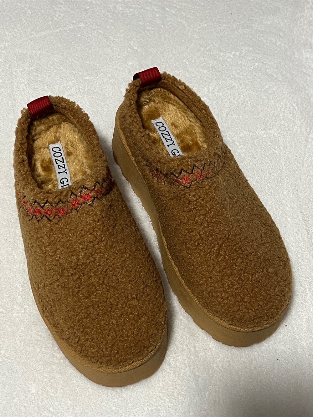 New with Box! Cozy Girl Shoes Size 7.5
